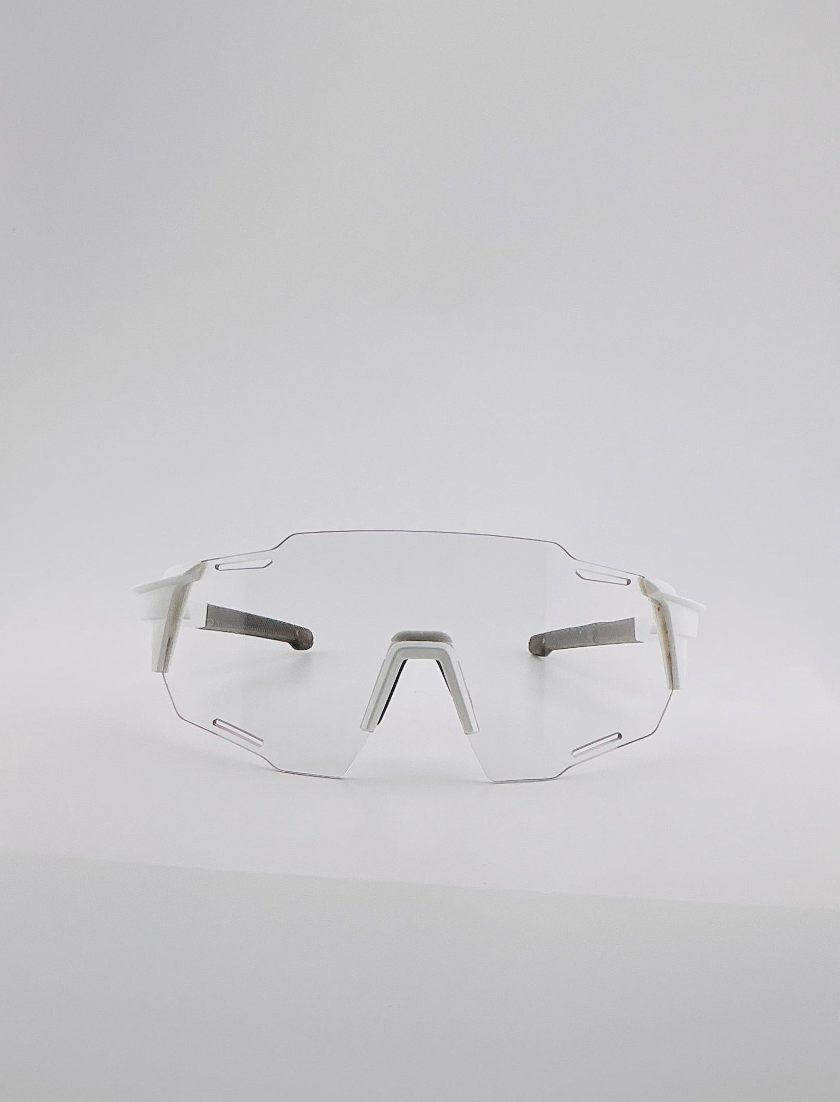 CLARITY-Y - Indoor+Outdoor Eyewear