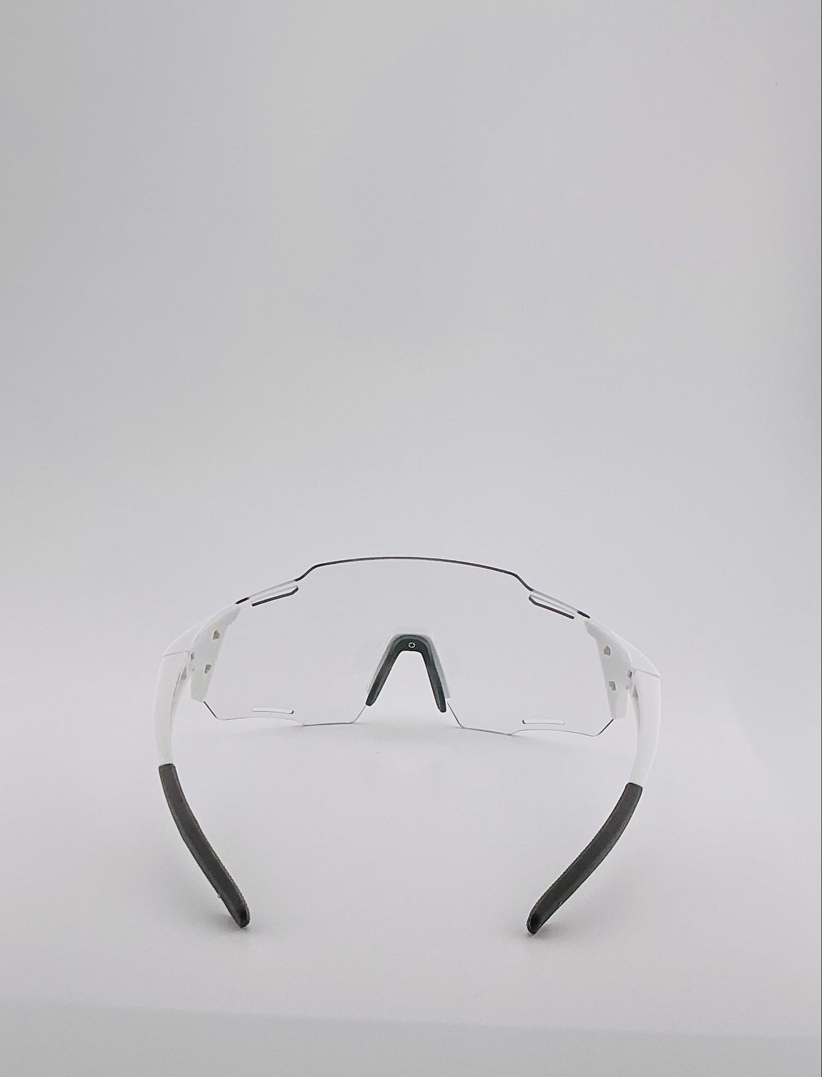 CLARITY-Y - Indoor+Outdoor Eyewear
