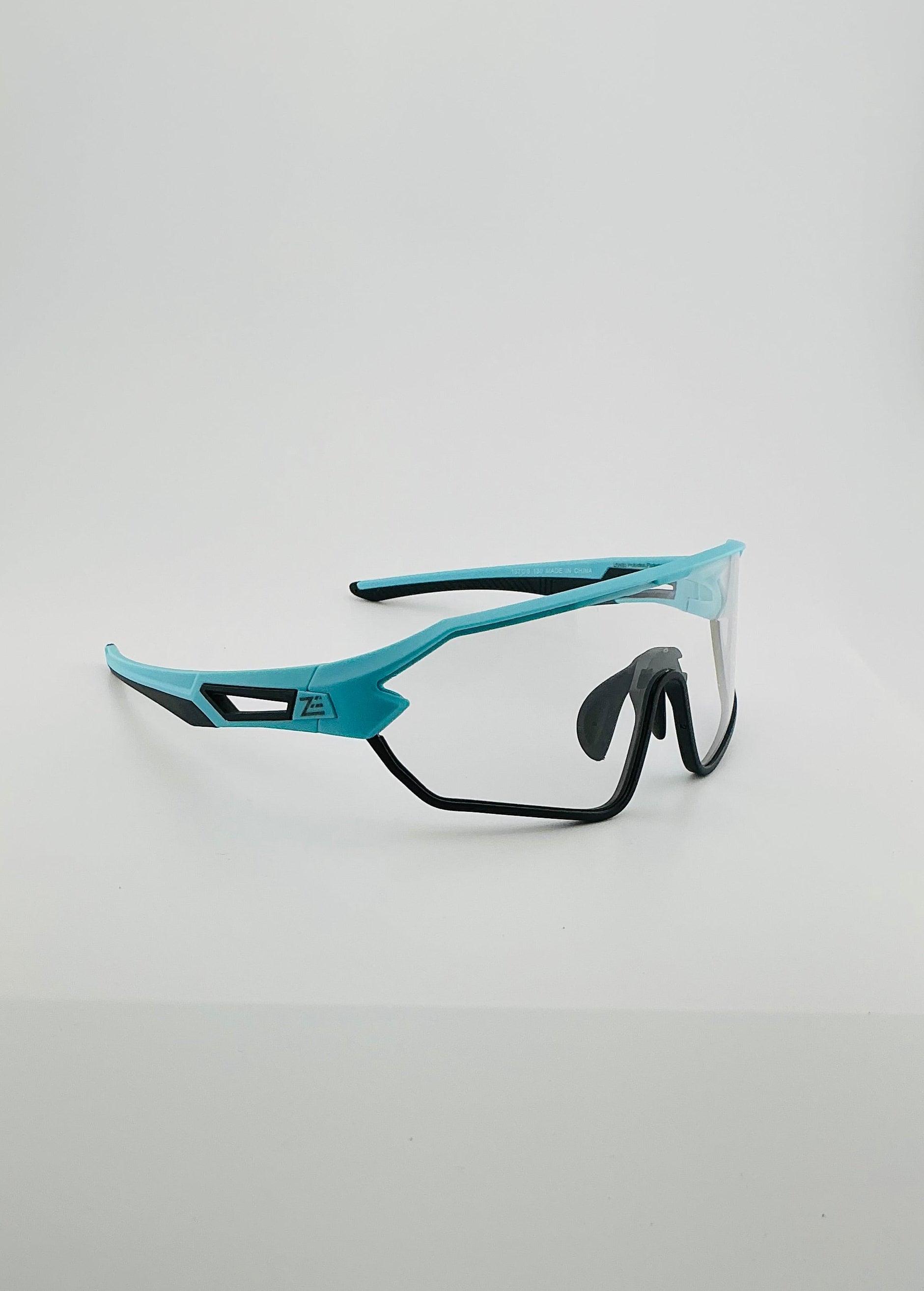 TOPSPIN - Indoor + Outdoor Photochromic Pickleball Eyewear